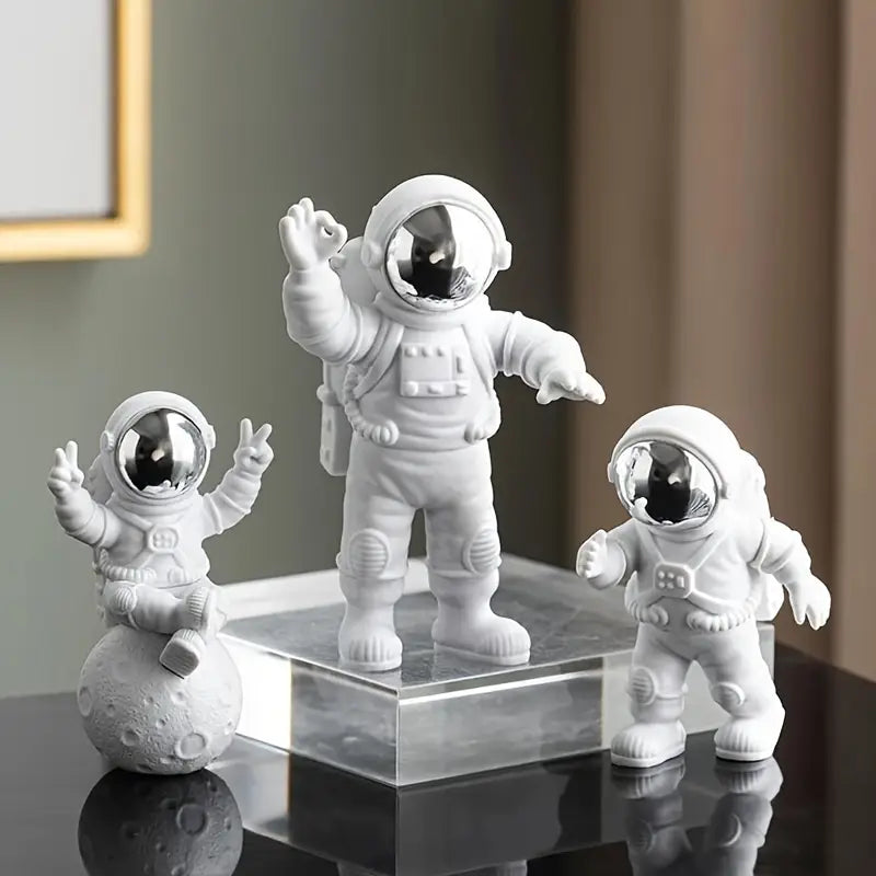 3 Piece Astronaut